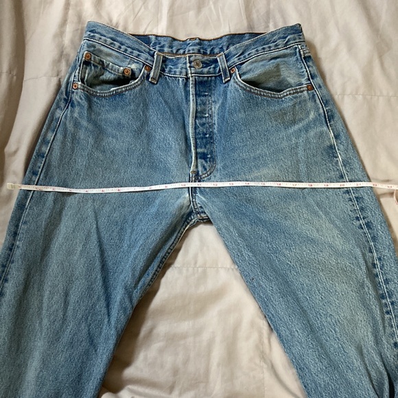 True Vintage Levi’s 501 - Picture 11 of 17